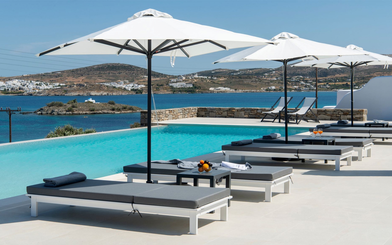 Kymo Luxury Suites Paros