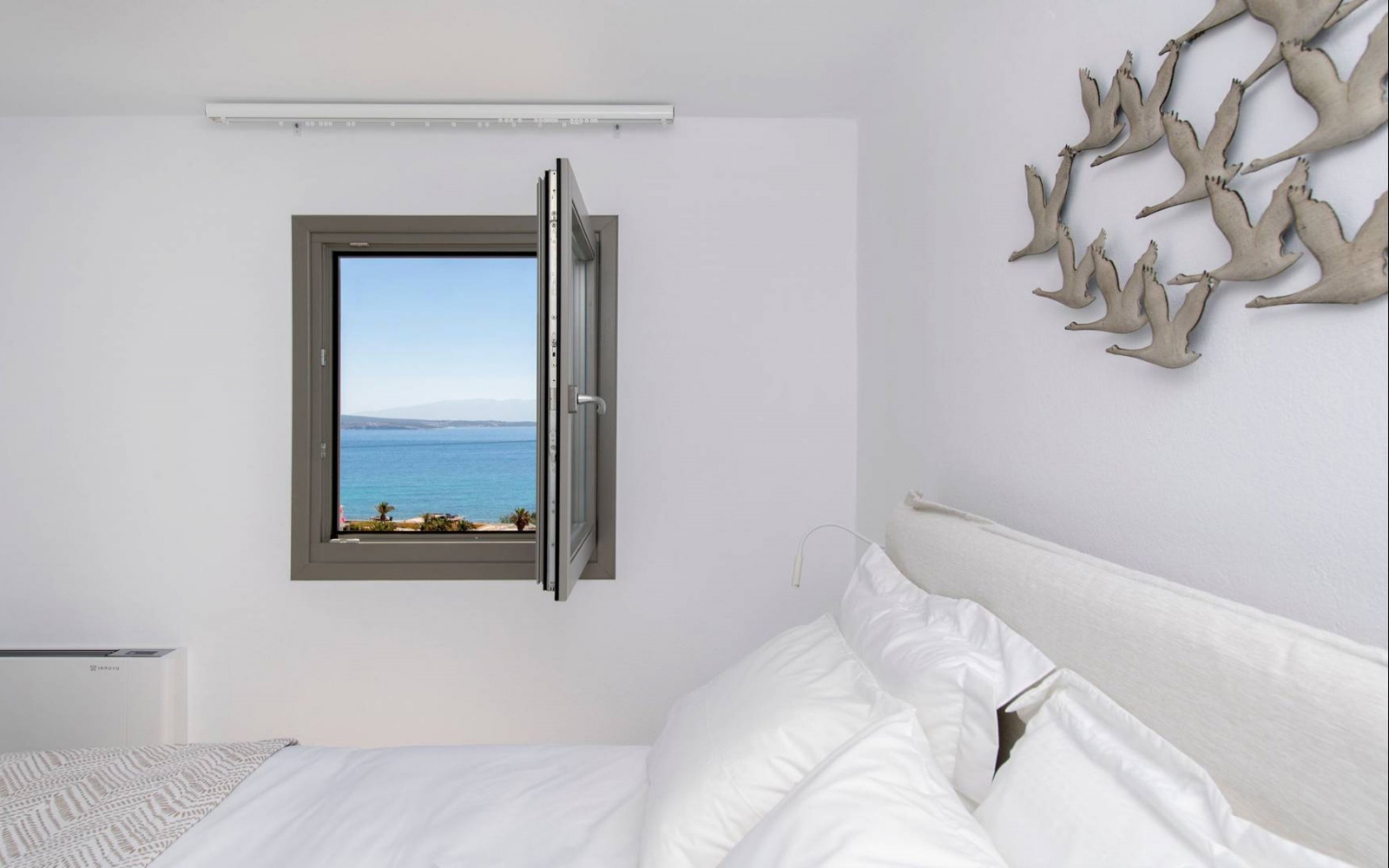 Kymo Luxury Suites Paros